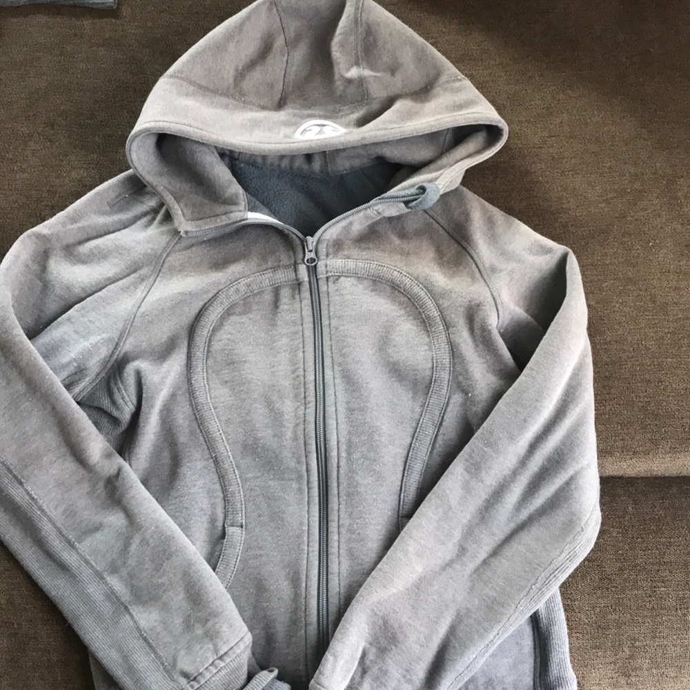 Lululemon scuba jacket with hood